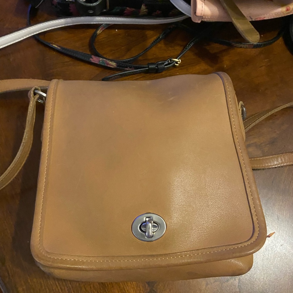 Coach Bag Vintage Companion Flap Purse Tan Leather Crossbody Shoulder